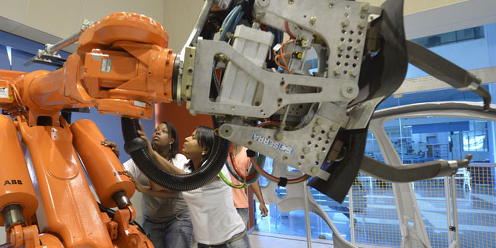 Programa Raízes abre inscrições para qualificação profissional