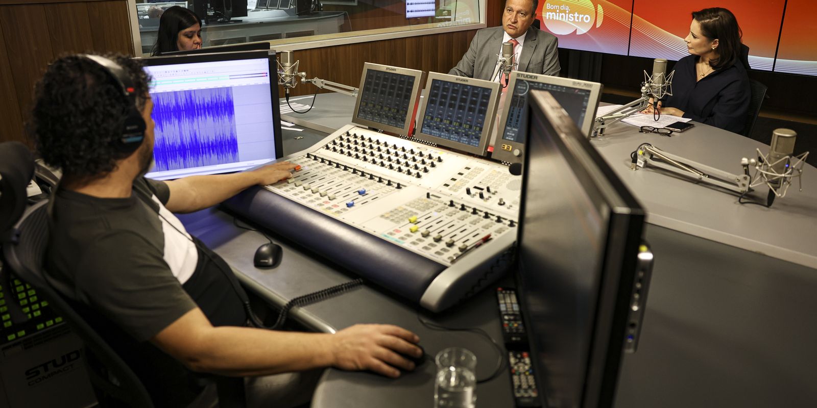 Governo quer coibir concorrência desleal de big techs, diz Rui Costa