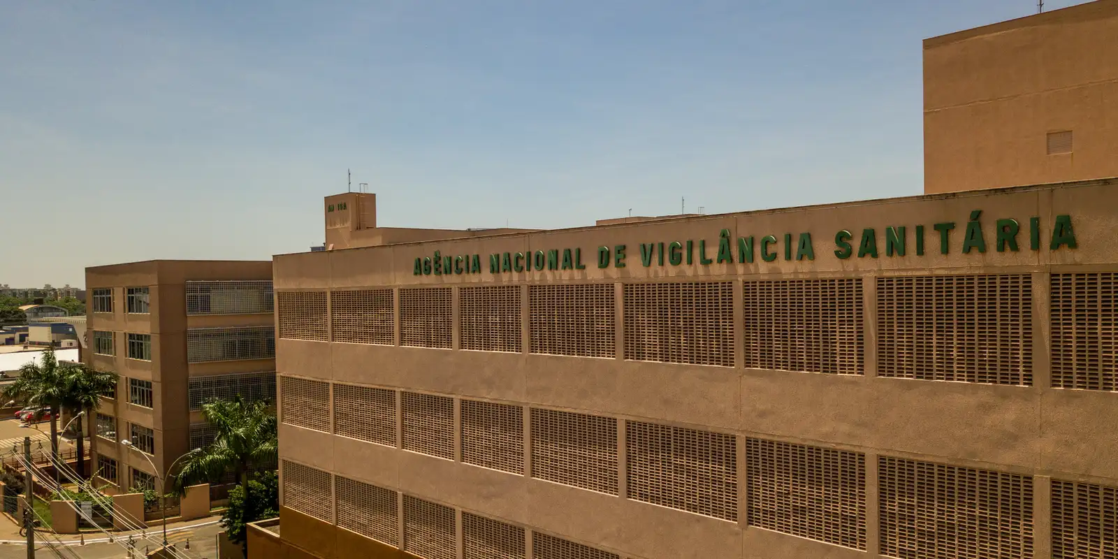 Anvisa proíbe venda de azeite Los Nobles e de suplemento alimentar