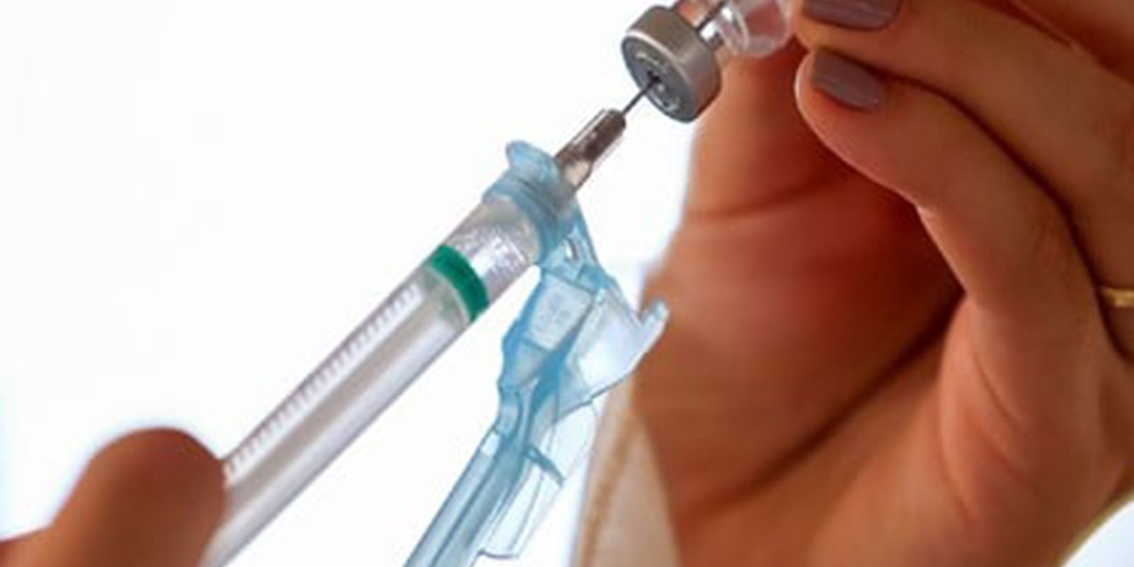 Brasil e Índia firmam acordo para fortalecer produção de vacinas