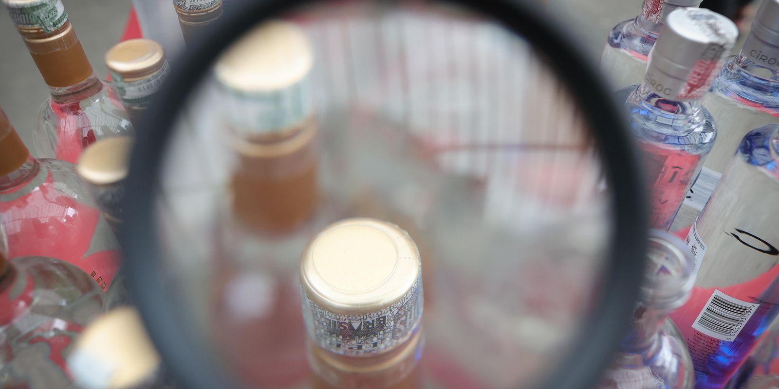 Brasil tem 47 casos de intoxicação por metanol; mortes chegam a nove