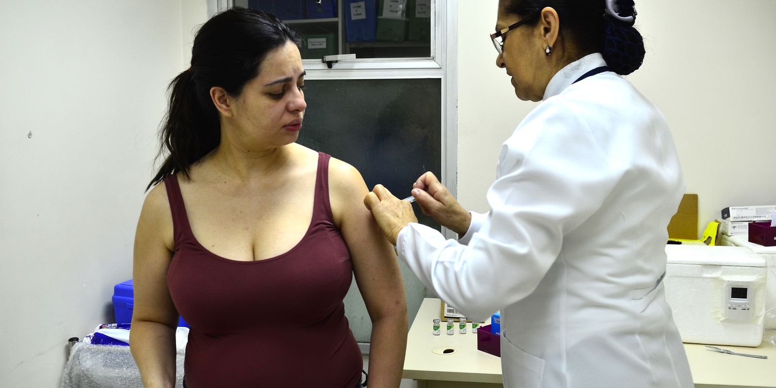 Saiba como será oferta de vacina que previne bronquiolite em bebês