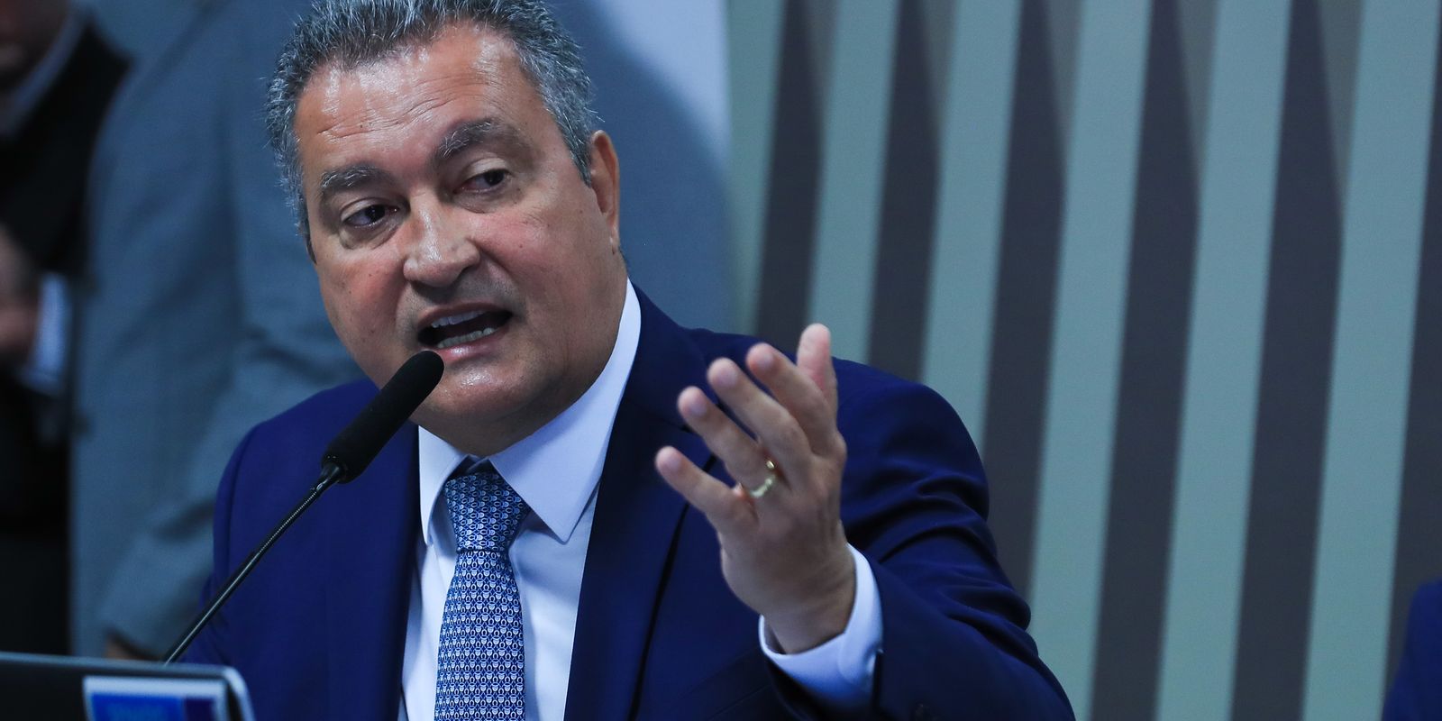 Agenda econômica e social do governo priorizou maioria, diz Rui Costa