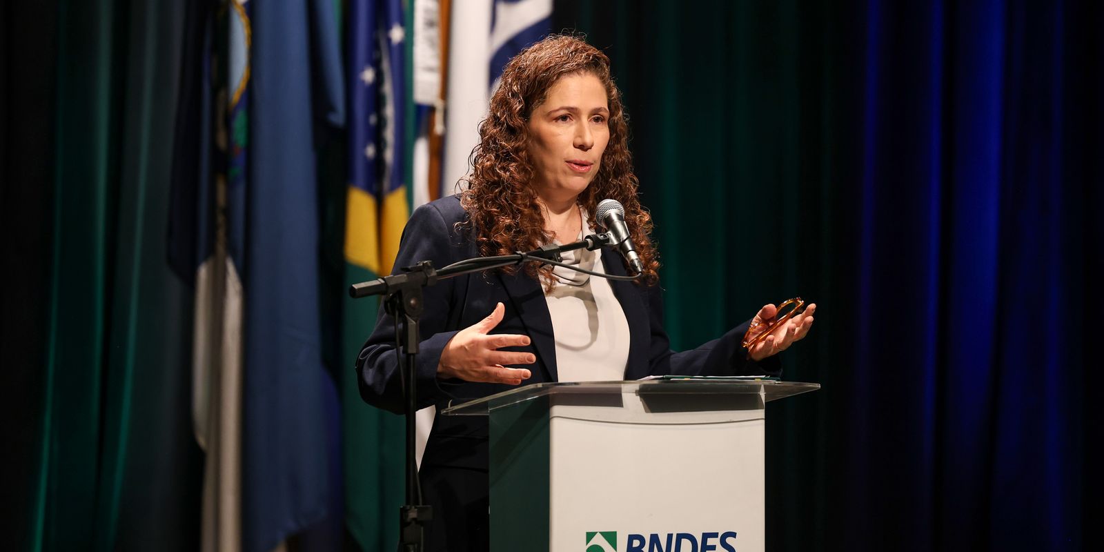 “Estatais não são peso, são patrimônio”, defende ministra da Gestão